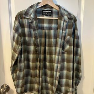 Dakine Women’s Size Medium Flannel